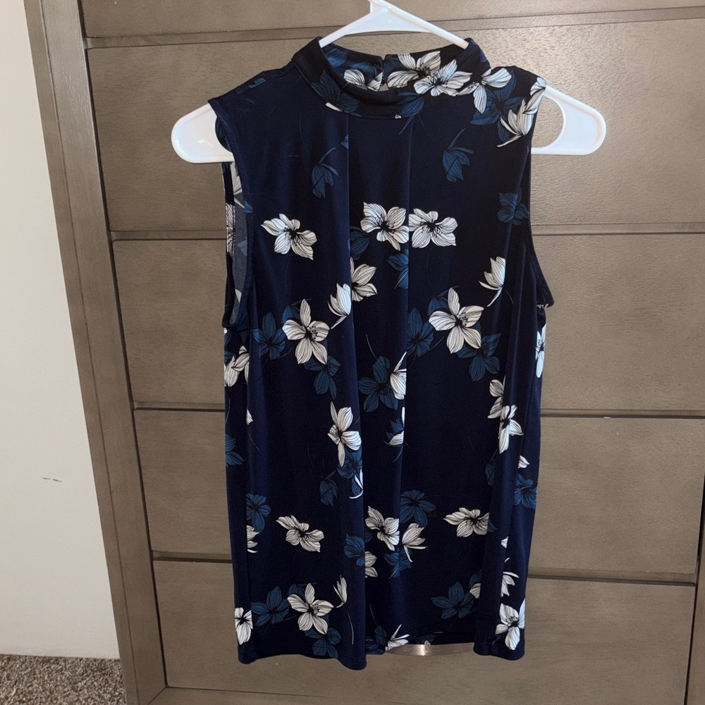 Banana Republic Navy Floral Sleeveless Top